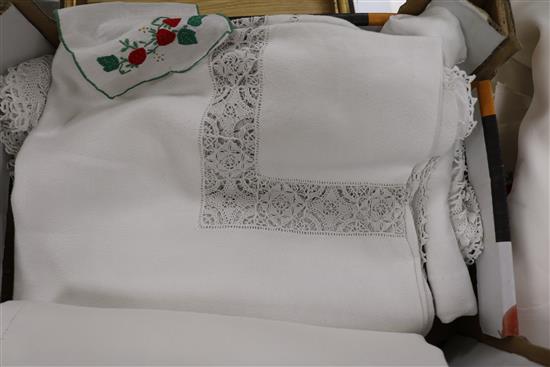 A group of table linen (Ex. Count John de Bendera)